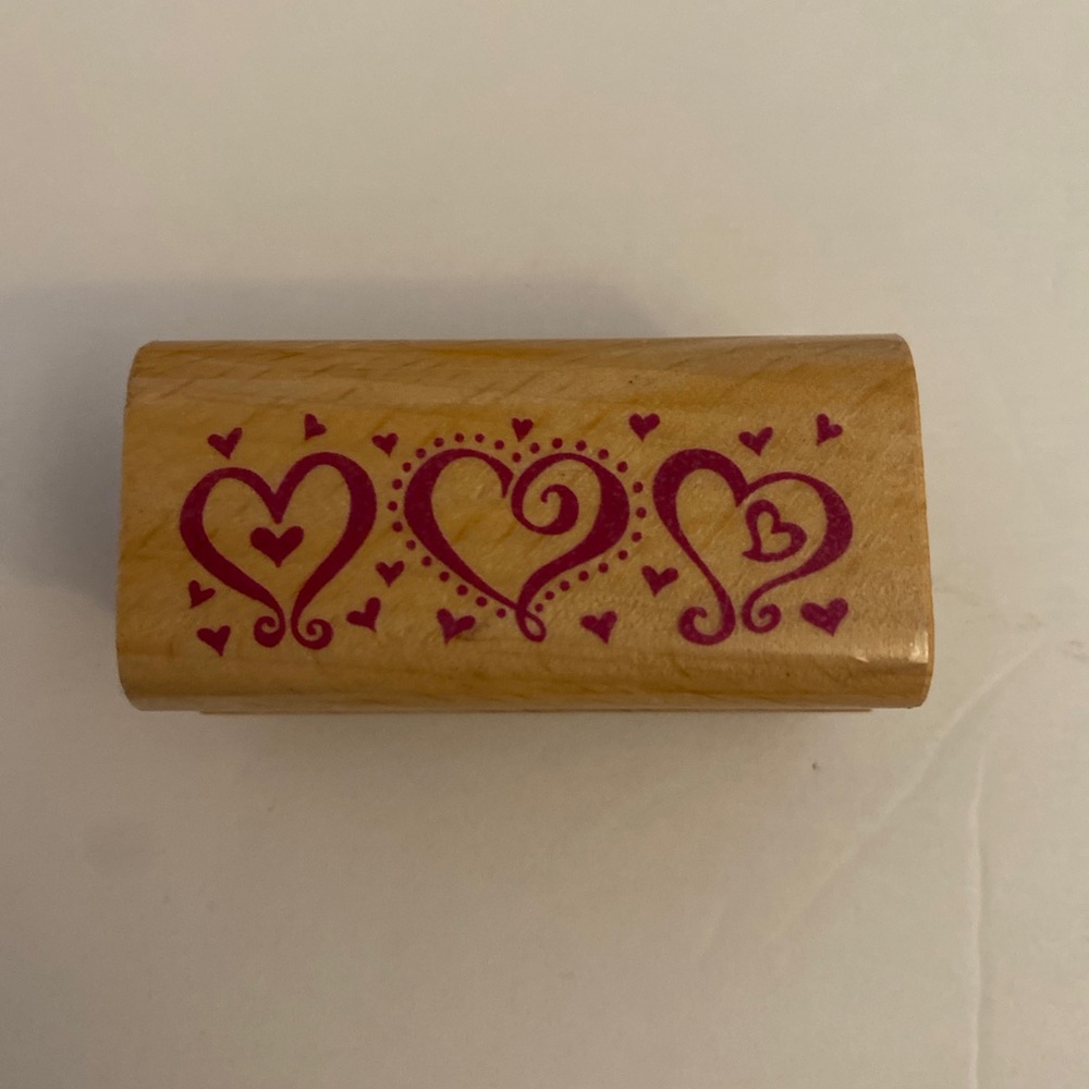 Stamp Craft 440D117 Swirly Heart Border rubber stamps
